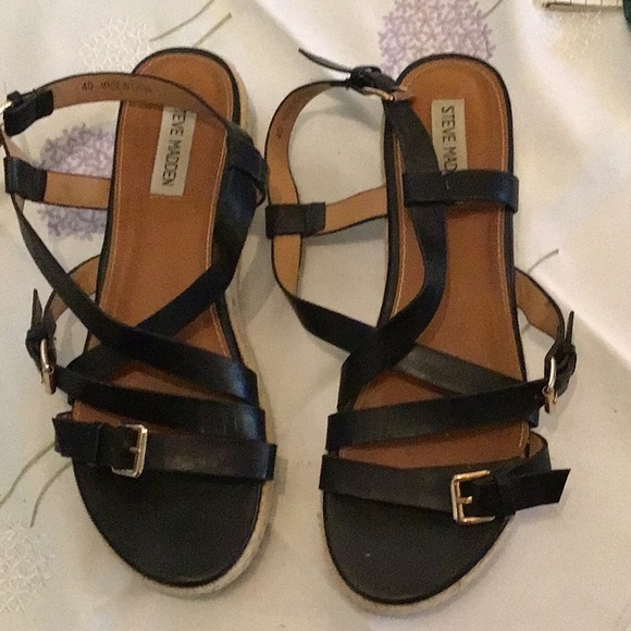 Steve Madden sandals - Picture 2 of 4